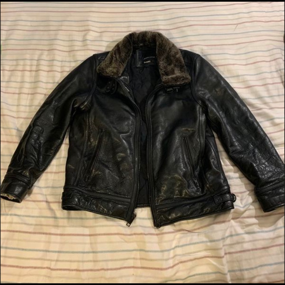 Wilson’s Leather - Leather Jacket (size L)